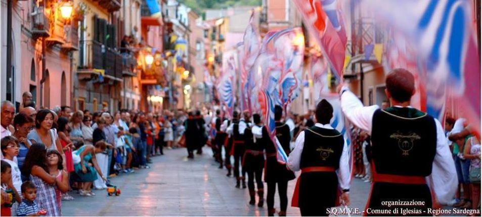 B&B Castello Salvaterra イグレージアス エクステリア 写真